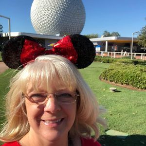 Meet your Posher, Beth